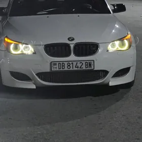 BMW E60 2004