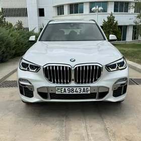 BMW X5 2019