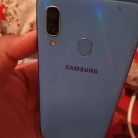 Samsung A 40