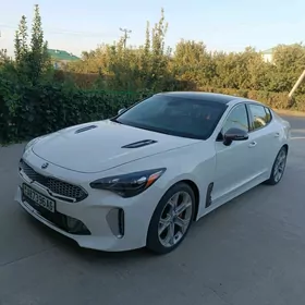 Kia Stinger 2021