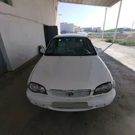 Toyota Corolla 2000