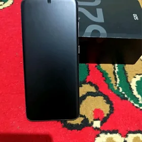 Самсунг s20