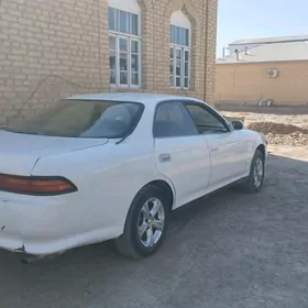 Toyota Mark II 1995