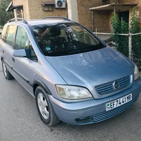 Opel Zafira 2001