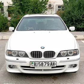 BMW E39 2001