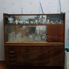 Шифанер/Сервант