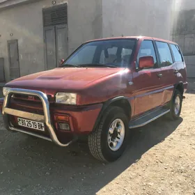 Nissan Terrano 1998