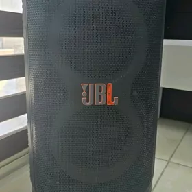 JBL 320