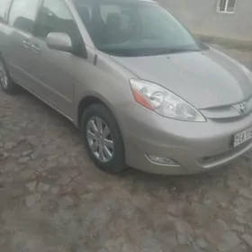 Toyota Sienna 2009