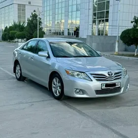 Toyota Camry 2010