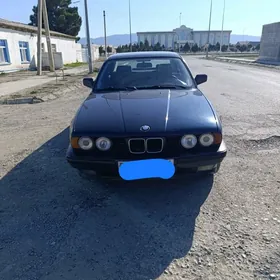 BMW 525 1992