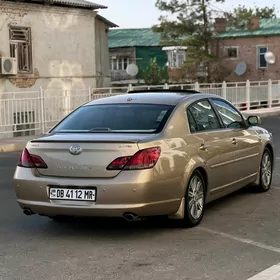 Toyota Avalon 2009