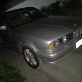 BMW 525 1991