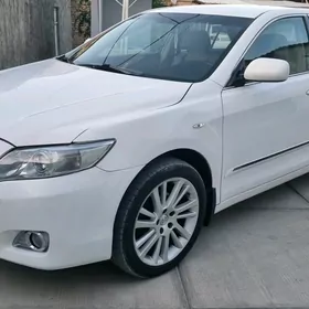 Toyota Camry 2011