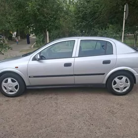 Opel Astra 1998