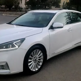 Kia Cadenza 2018