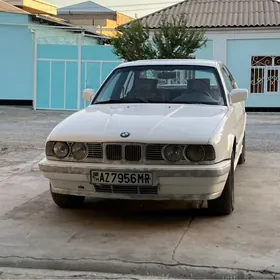BMW 525 1990