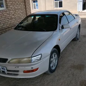Toyota Carina 1994