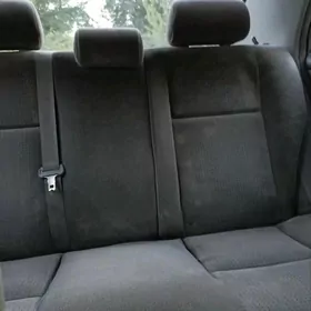 Toyota Corolla 2005