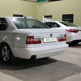 BMW 525 1989