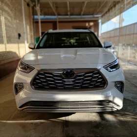 Toyota Highlander 2020
