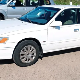 Toyota Camry 1999