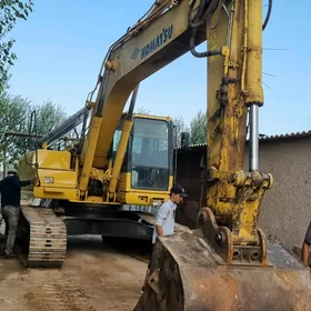Komatsu PC210LC-11 2006