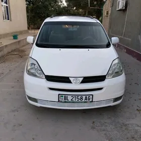 Toyota Sienna 2004