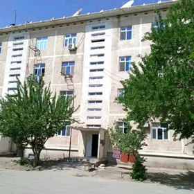 Бай базар 3нжи эт 3комнат