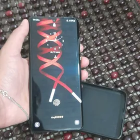 Samsung S20+