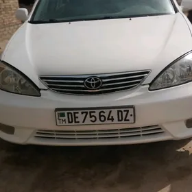 Toyota Camry 2004