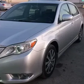 Toyota Avalon 2012
