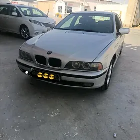 BMW E39 1999