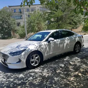Hyundai Sonata 2021