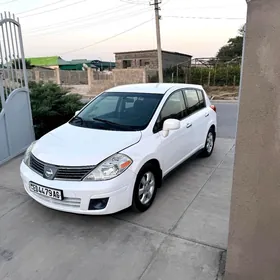 Nissan Versa 2009