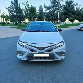 Toyota Camry 2023