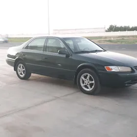 Toyota Camry 1999