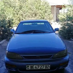 Toyota Camry 1992