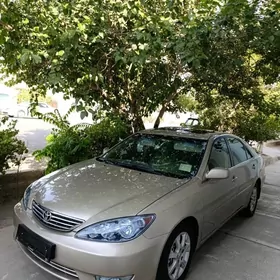Toyota Camry 2005