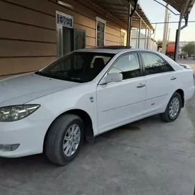 Toyota Camry 2005