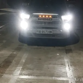 Toyota Tacoma 2016