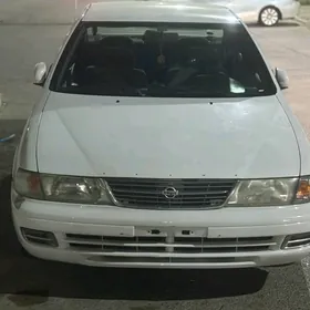 Nissan Sunny 1997