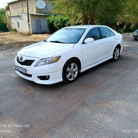Toyota Camry 2010