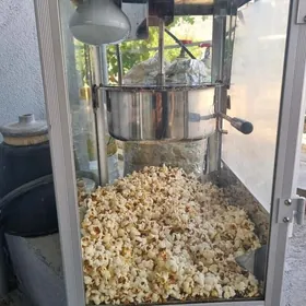 POPCORN Aparat arenda [patrak]