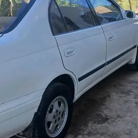 Toyota Corona 1995
