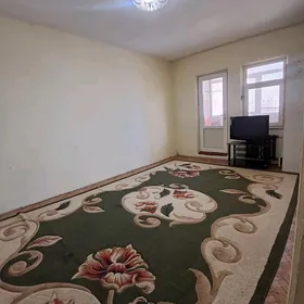 5 mkrn 4 komnat 2 etaj