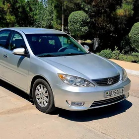 Toyota Camry 2004