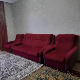 Diwan Kresla Troýka Тройка див