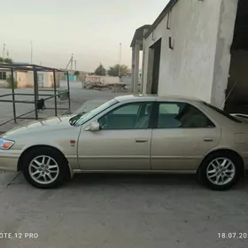Toyota Camry 1999