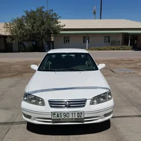 Toyota Camry 1999